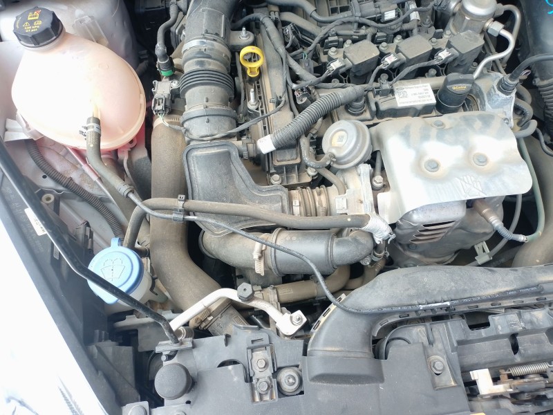 Recambio de alternador para ford fiesta vii (hj, hf) 1.0 ecoboost referencia OEM IAM   