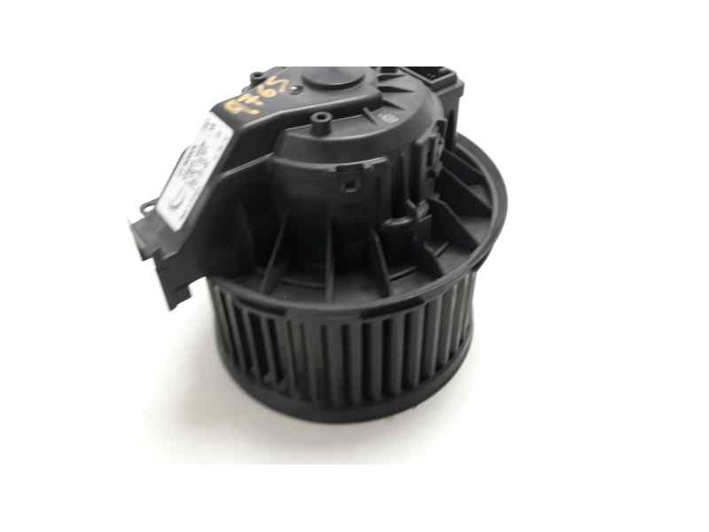 Recambio de ventilador calefaccion para ford fiesta (ccn) trend referencia OEM IAM VP8E2H18456AB 0130115551 