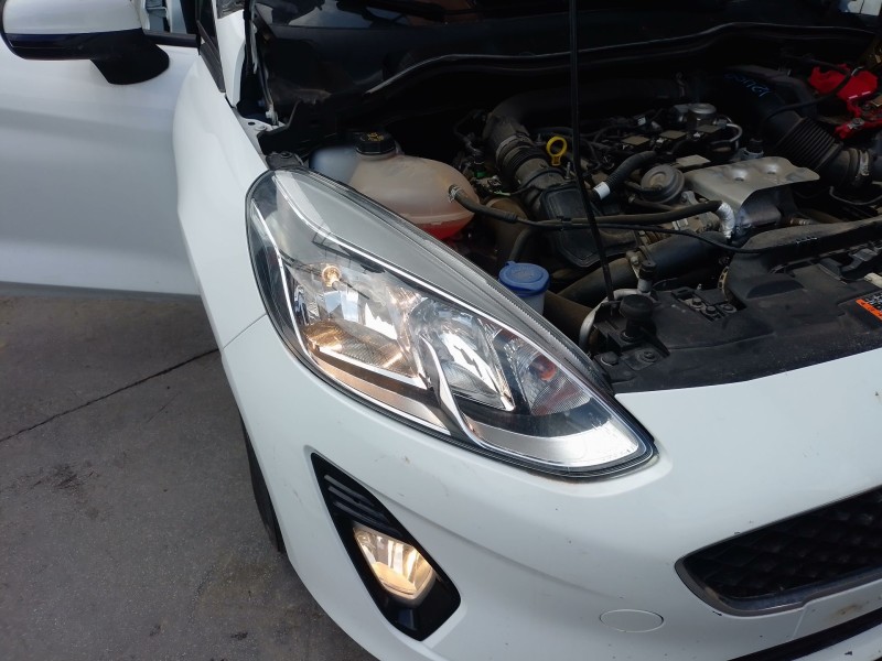 Recambio de faro derecho para ford fiesta vii (hj, hf) 1.0 ecoboost referencia OEM IAM   