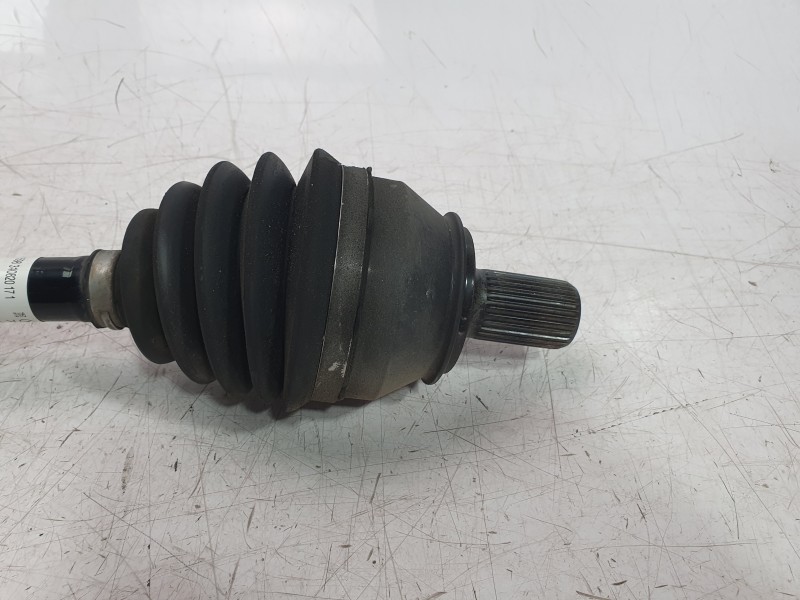 Recambio de transmision delantera derecha para mercedes-benz clase a berlina (bm 177) a 200 d (117.112) referencia OEM IAM A1773