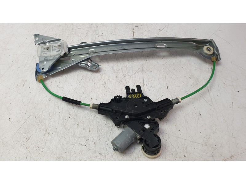 Recambio de elevalunas trasero derecho para toyota corolla station wagon (_e21_) 2.0 hybrid (mzeh12) referencia OEM IAM 69830026