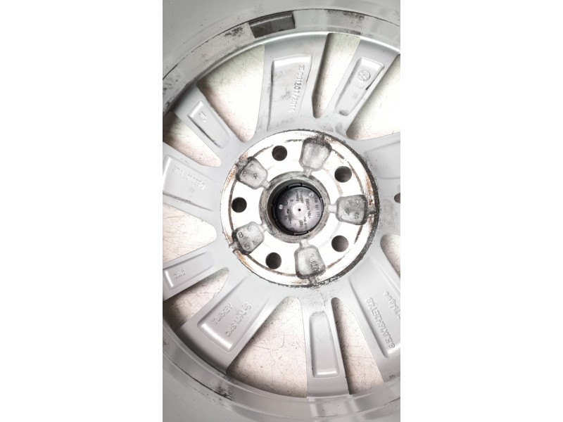 Recambio de llanta para volkswagen touran (5t1) edition bmt referencia OEM IAM 5TA601025Q  