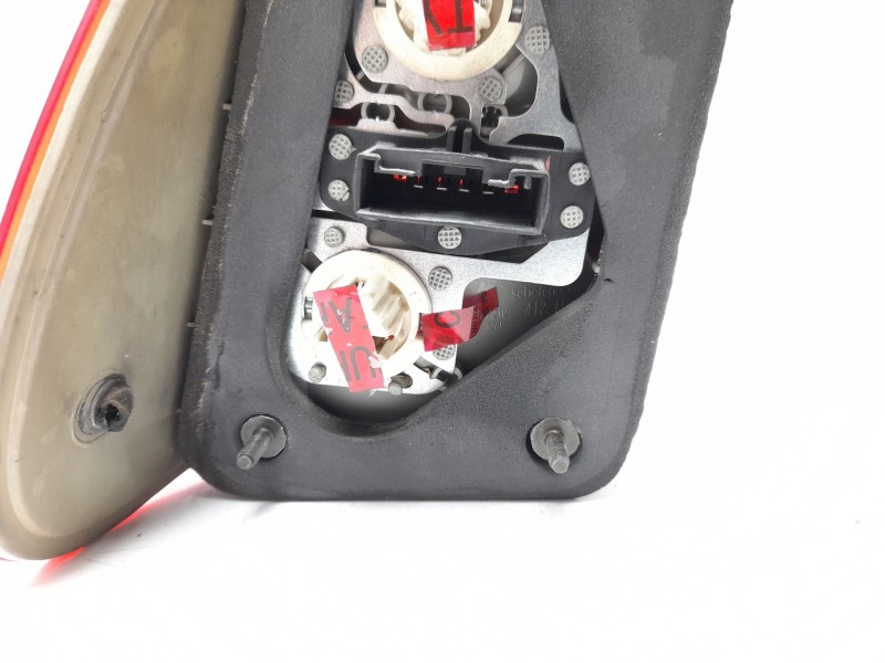 Recambio de piloto trasero derecho para bmw x5 (e53) 3.0 i referencia OEM IAM 63217164472  103F06171772/16207036/2170524/BM82041