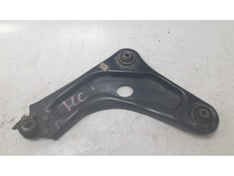 Recambio de brazo suspension inferior delantero derecho para citroën c3 aircross ii van (2c_, 2r_) puretech 82 referencia OEM IA