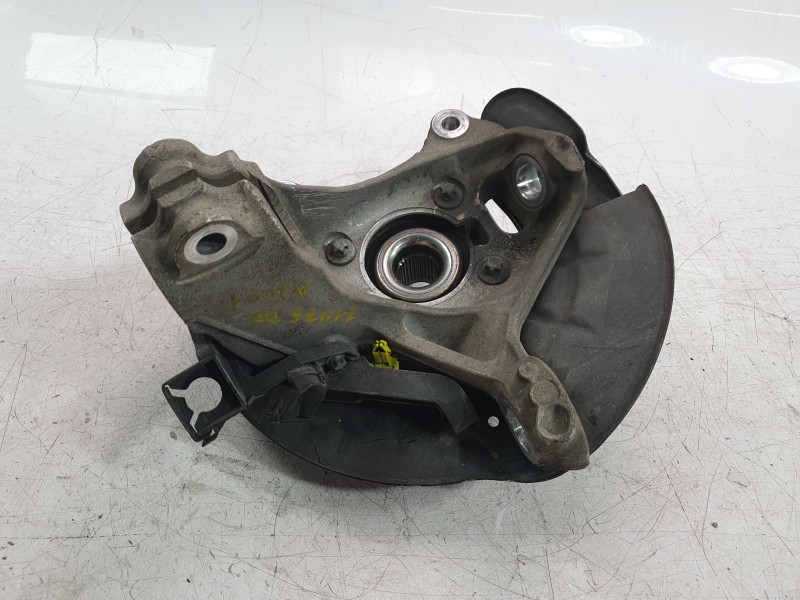 Recambio de mangueta delantera derecha para mercedes-benz clase a berlina (bm 177) a 200 d (117.112) referencia OEM IAM A2473320