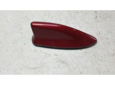 Recambio de antena para toyota corolla station wagon (_e21_) 2.0 hybrid (mzeh12) referencia OEM IAM 8676002050  