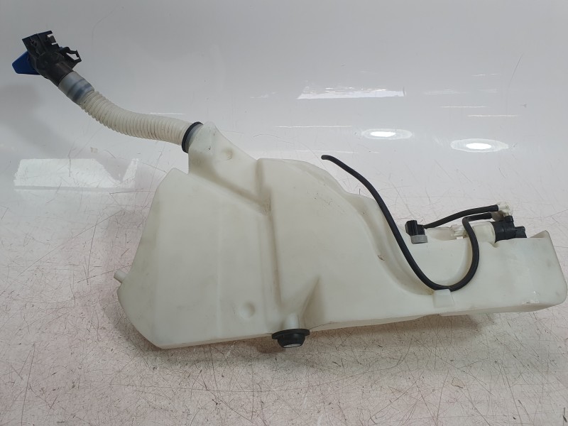 Recambio de deposito limpia para land rover range rover velar (l560) 2.0 p300 si4 4x4 referencia OEM IAM HK8317B613B  