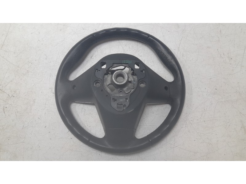 Recambio de volante para bmw 2 active tourer (f45) 218 d referencia OEM IAM 686028402  