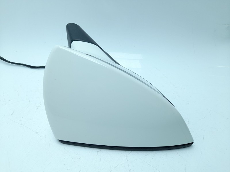 Recambio de retrovisor derecho para seat arona (kj7, kjp) 1.0 tsi referencia OEM IAM 6F1857508AC  1052137017/9110302