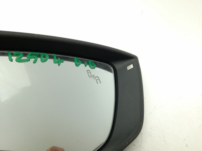 Recambio de retrovisor derecho para seat arona (kj7, kjp) 1.0 tsi referencia OEM IAM 6F1857508AC  1052137017/9110302