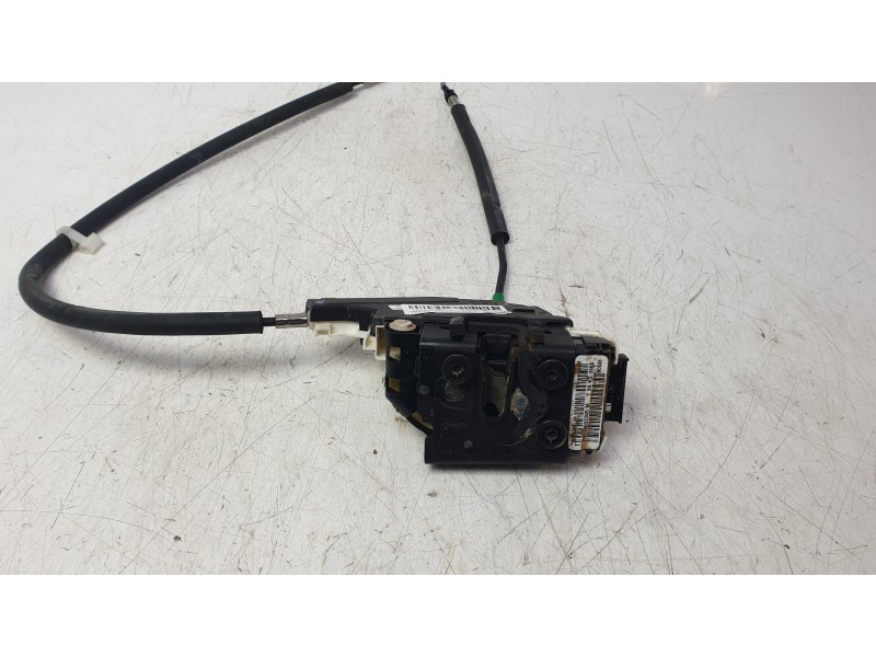 Recambio de cerradura puerta trasera derecha para maserati levante suv (m161) 3.0 d q4 referencia OEM IAM 670101185  