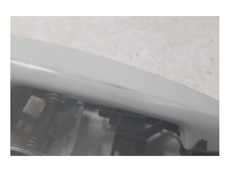 Recambio de maneta exterior delantera derecha para bmw 2 active tourer (f45) 218 d referencia OEM IAM 7401210  