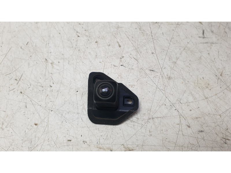 Recambio de camara vision trasera para toyota corolla station wagon (_e21_) 2.0 hybrid (mzeh12) referencia OEM IAM 8679002210  