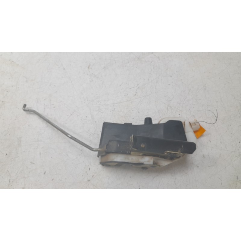Recambio de cerradura puerta delantera derecha para mitsubishi montero iii (v7_w, v6_w) 3.2 di-d (v68w, v78w) referencia OEM IAM