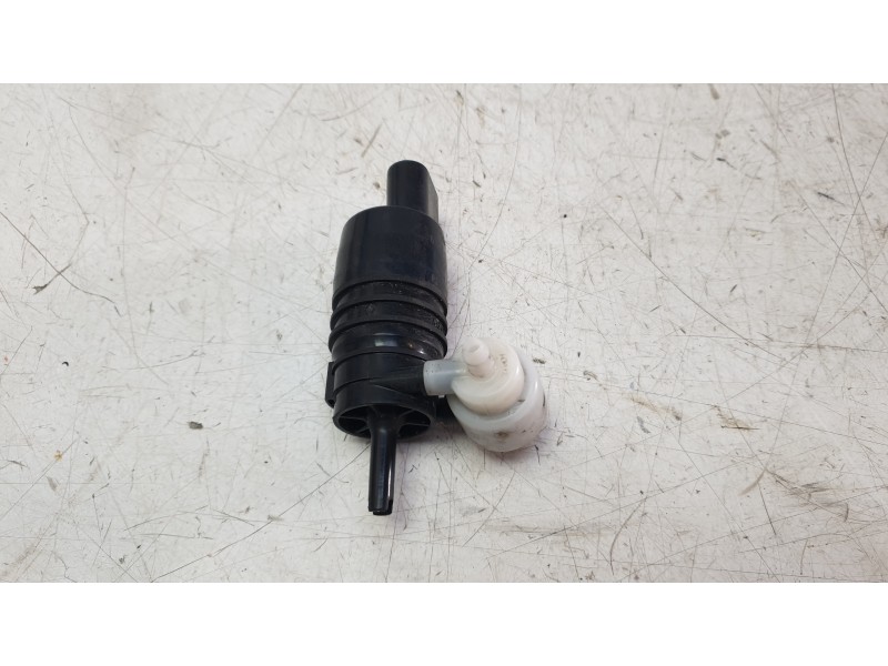 Recambio de bomba limpia para bmw 2 active tourer (f45) 218 d referencia OEM IAM 738834903  
