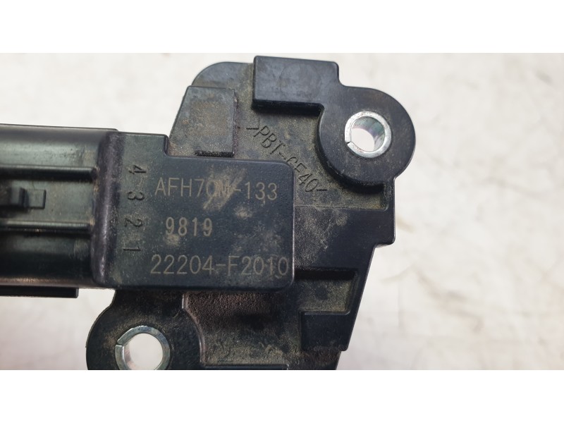 Recambio de caudalimetro para toyota corolla station wagon (_e21_) 2.0 hybrid (mzeh12) referencia OEM IAM 22204F2010  SNF220N68T
