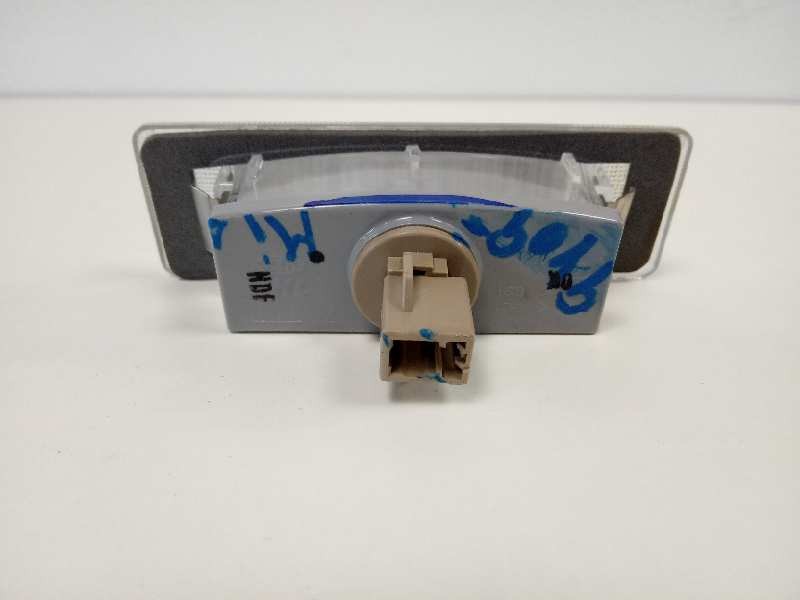 Recambio de piloto matricula para kia stonic (ybcuv) spirit referencia OEM IAM   