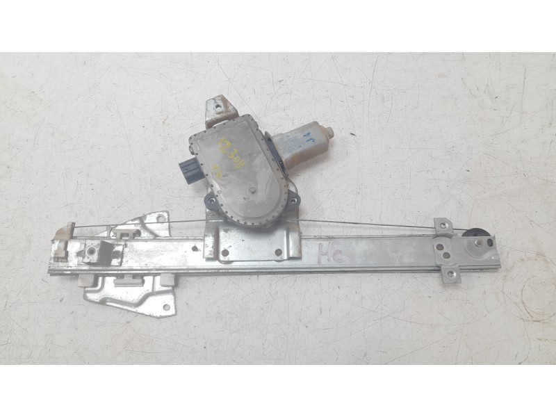 Recambio de elevalunas trasero derecho para mitsubishi montero iii (v7_w, v6_w) 3.2 di-d (v68w, v78w) referencia OEM IAM MN11706