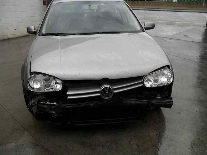 volkswagen golf iv berlina (1j1) del año 2003