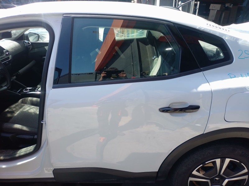 Recambio de puerta trasera izquierda para citroën c4 x 1.2 hybrid 136 136 ch gasolina/eléctrico (2024) referencia OEM IAM   