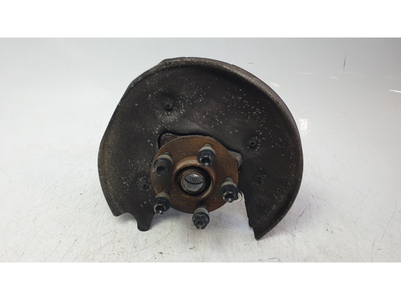 Recambio de mangueta trasera derecha para porsche macan (95b) 3.0 s referencia OEM IAM 95B505432BY  