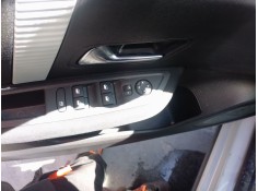 MANDO ELEVALUNAS DELANTERO IZQUIERDO 