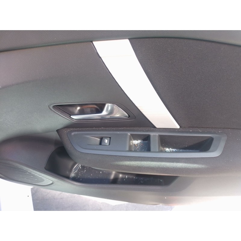 Recambio de mando elevalunas delantero derecho para citroën c4 x 1.2 hybrid 136 136 ch gasolina/eléctrico (2024) referencia OEM 