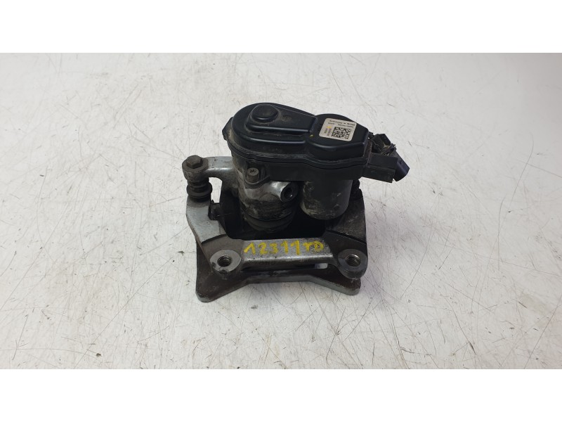 Recambio de pinza freno trasera derecha para porsche macan (95b) 3.0 s referencia OEM IAM 95B615406E  