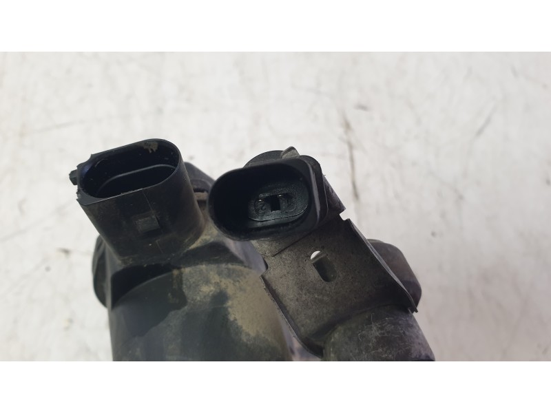 Recambio de pinza freno trasera derecha para porsche macan (95b) 3.0 s referencia OEM IAM 95B615406E  