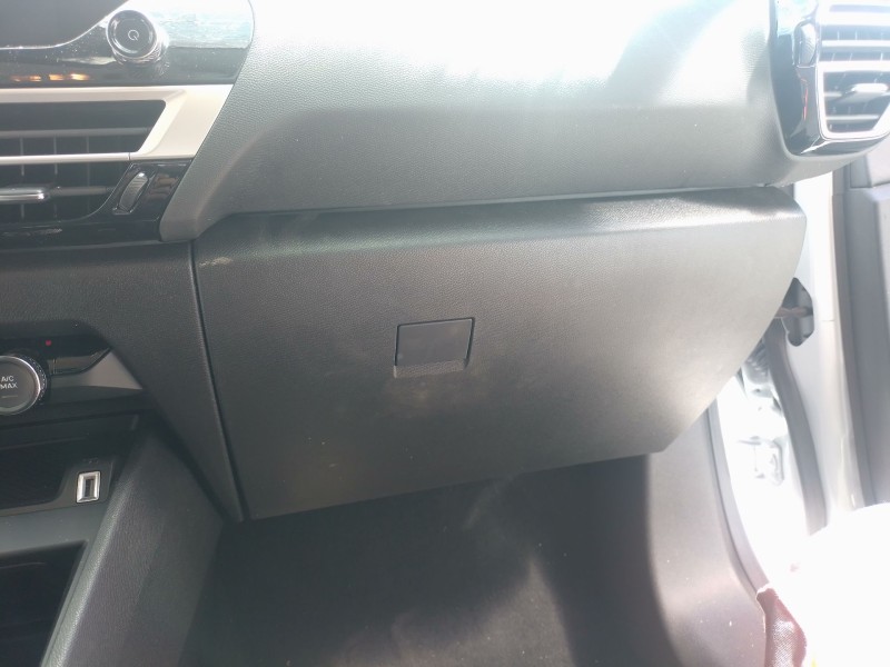 Recambio de guantera para citroën c4 x 1.2 hybrid 136 136 ch gasolina/eléctrico (2024) referencia OEM IAM   