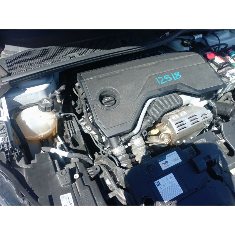 Recambio de compresor aire acondicionado para citroën c4 x 1.2 hybrid 136 136 ch gasolina/eléctrico (2024) referencia OEM IAM   