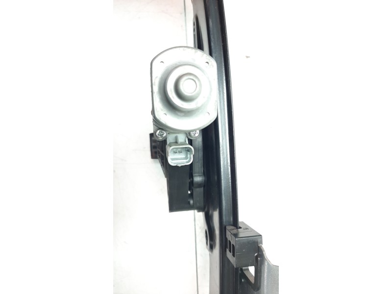 Recambio de elevalunas delantero derecho para nissan pulsar (c13) acenta referencia OEM IAM 807003ZL0B  