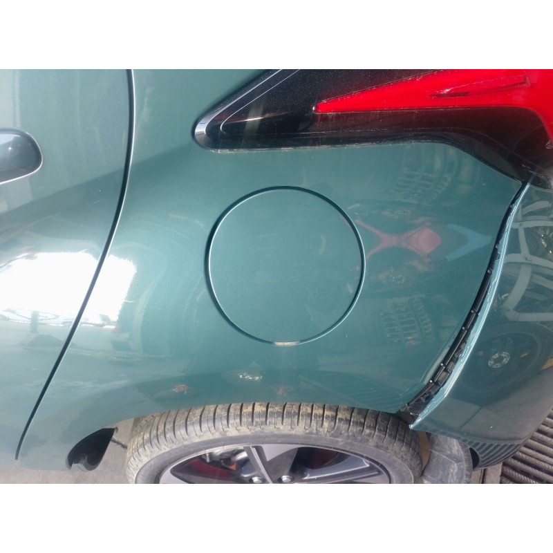 Recambio de tapa exterior combustible para toyota yaris (_p21_, _pa1_, _ph1_) 1.5 hybrid (mxph10) referencia OEM IAM   
