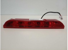 Recambio de luz central de freno para kia stonic (ybcuv) spirit referencia OEM IAM 92700H8400  