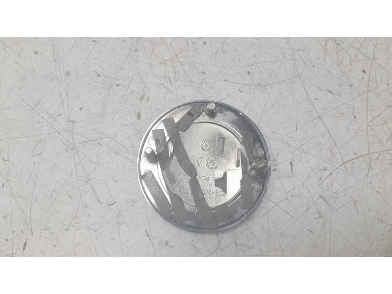 Recambio de emblema para bmw z4 roadster (e89) sdrive 23 i referencia OEM IAM 7044207  