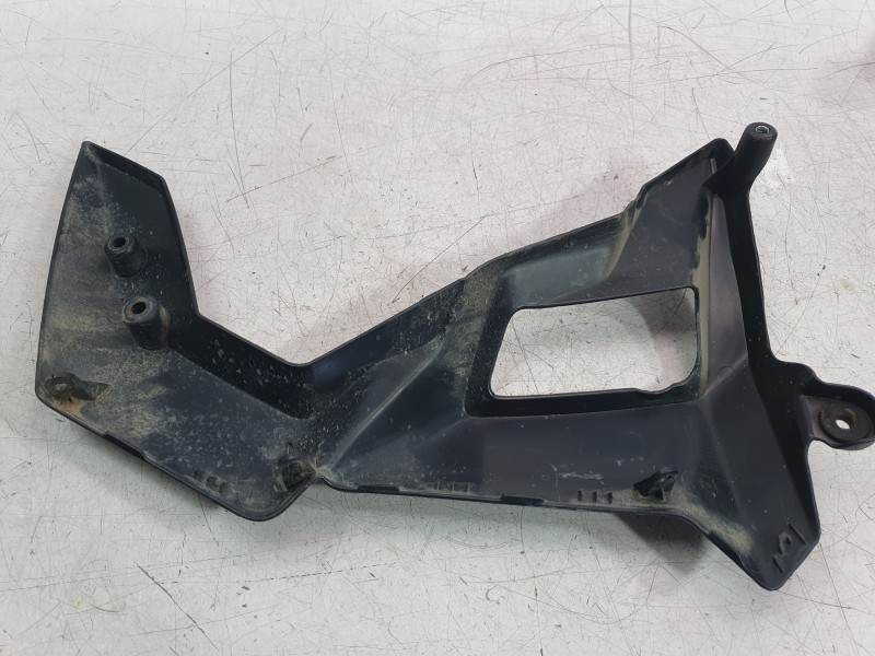 Recambio de moldura para zontes motorcycles zt125 -u referencia OEM IAM 1221200103000  