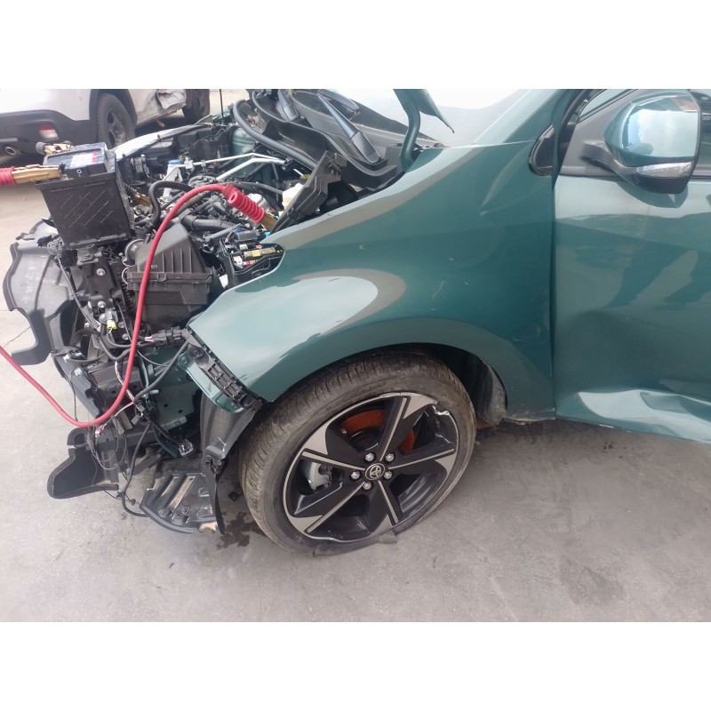 Recambio de mangueta delantera izquierda para toyota yaris (_p21_, _pa1_, _ph1_) 1.5 hybrid (mxph10) referencia OEM IAM   