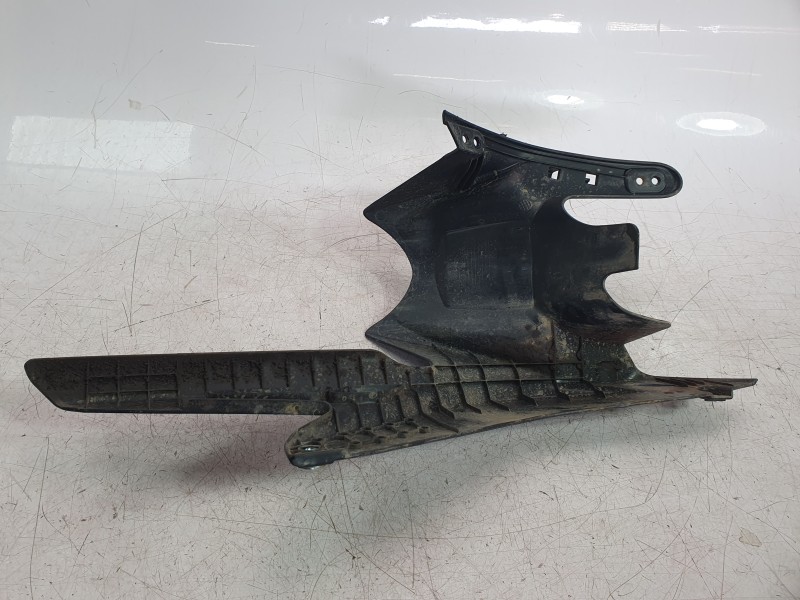 Recambio de guardabarros trasero para zontes motorcycles zt125 -u referencia OEM IAM 1221200040000  