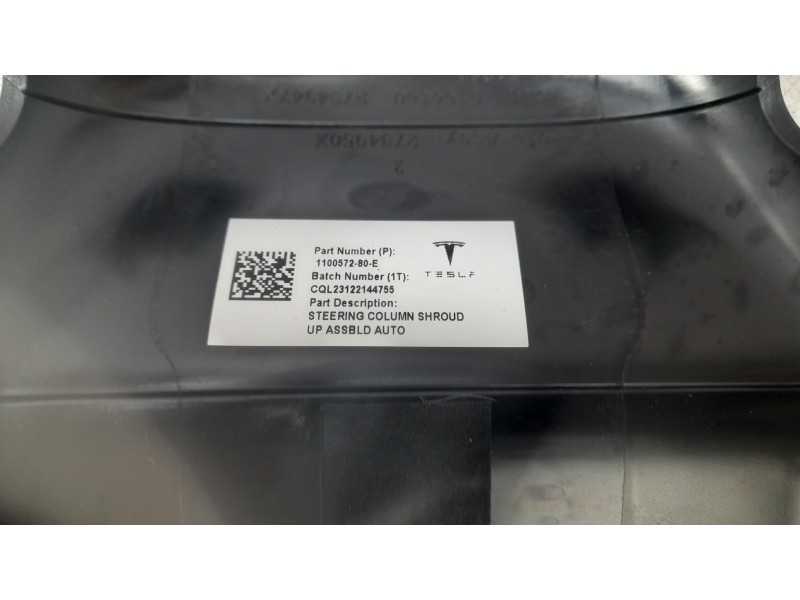 Recambio de moldura para tesla model 3 ev referencia OEM IAM 110057280  