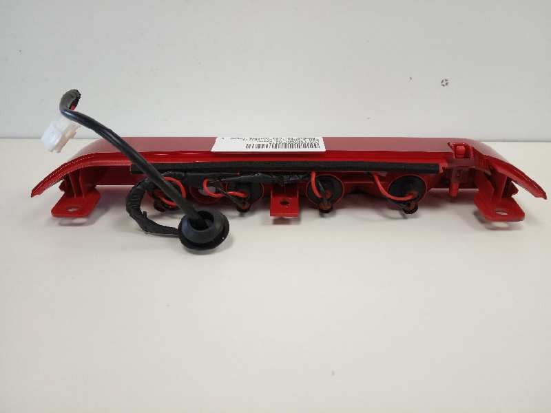 Recambio de luz central de freno para kia stonic (ybcuv) spirit referencia OEM IAM 92700H8400  