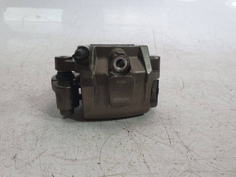 Recambio de pinza de freno delantera izquierda para zontes motorcycles zt125 -u referencia OEM IAM 20210829  
