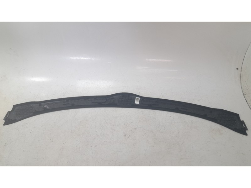 Recambio de moldura para tesla model 3 ev referencia OEM IAM 108339080  