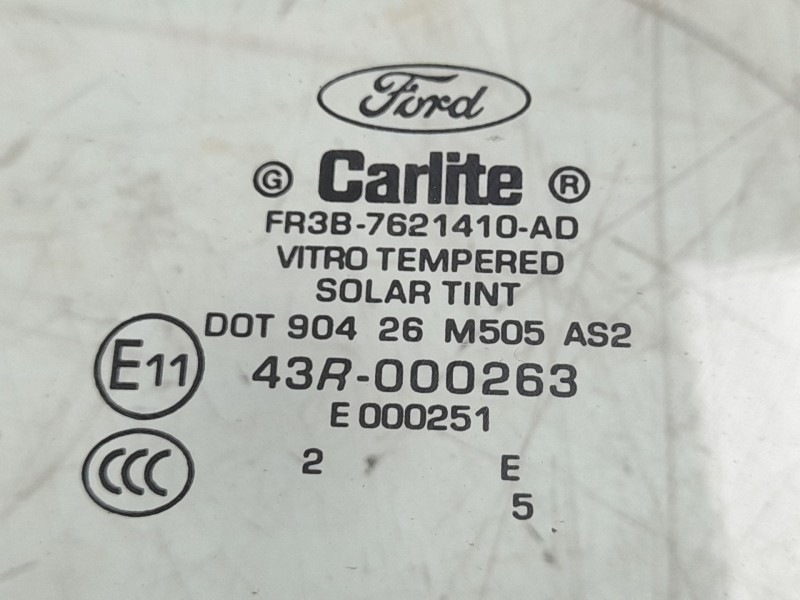 Recambio de luna delantera derecha para ford mustang convertible gt referencia OEM IAM FR3B7621410AD  