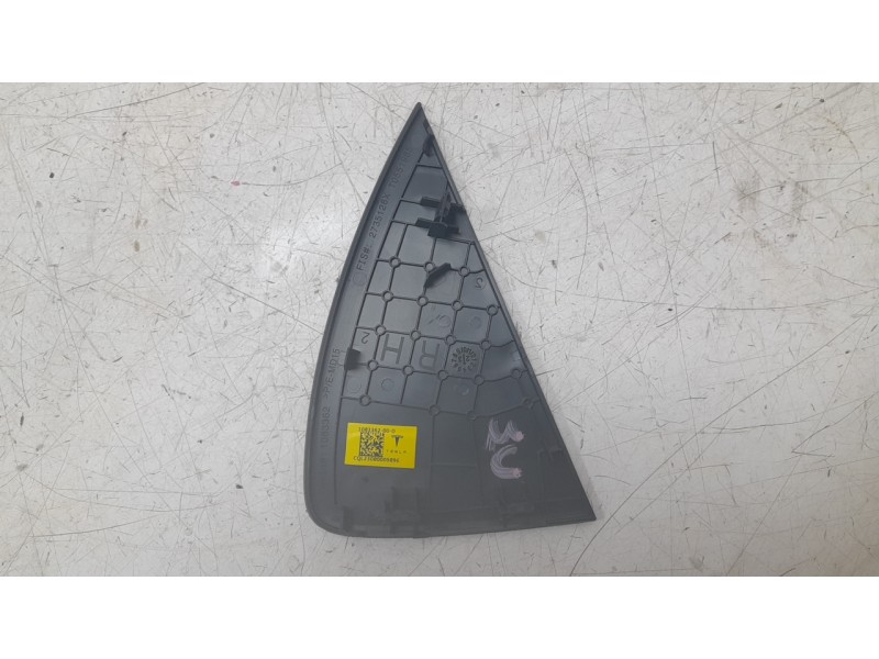 Recambio de moldura para tesla model 3 ev referencia OEM IAM 108336200D  