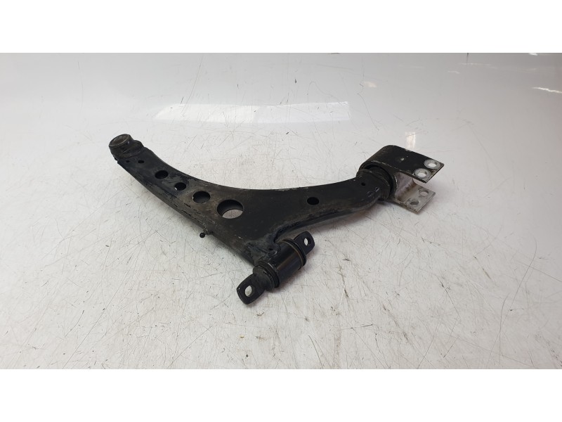 Recambio de brazo suspension inferior delantero izquierdo para opel insignia b grand sport (z18) 2.0 (68) referencia OEM IAM YR0