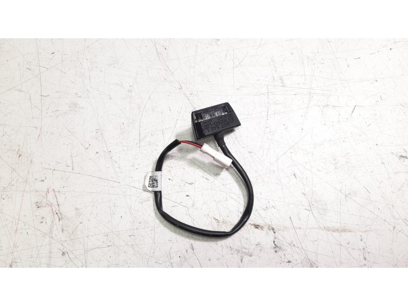 Recambio de piloto matricula para ktm 1290 super adventure wh 1290 superadventure s (2016) referencia OEM IAM 61914047000  