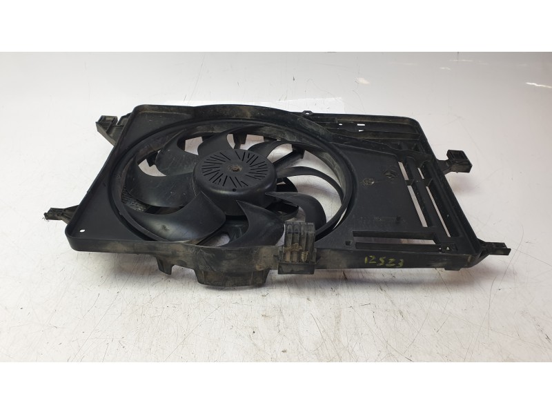 Recambio de electroventilador para ford transit connect v408 furgoneta/monovolumen 1.5 ecoblue referencia OEM IAM DV618C607AD  
