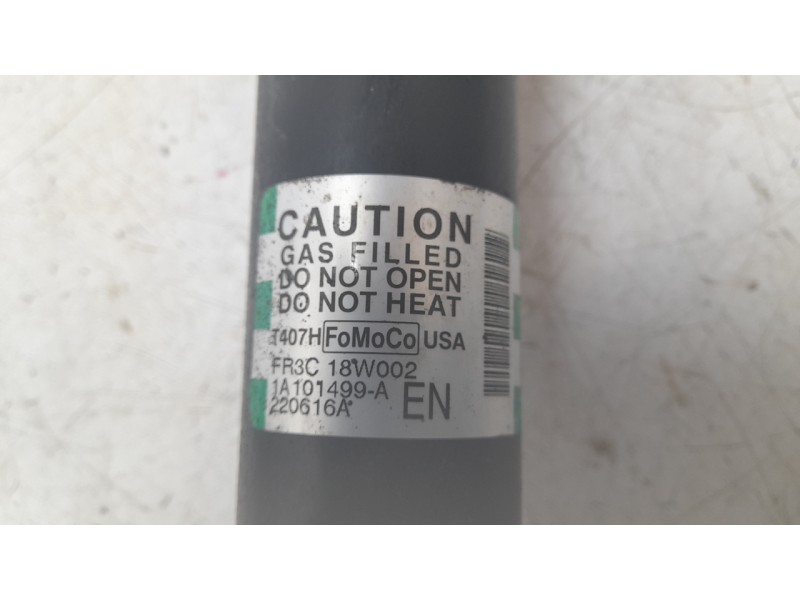 Recambio de amortiguador trasero derecho para ford mustang convertible gt referencia OEM IAM FR3C18W002  
