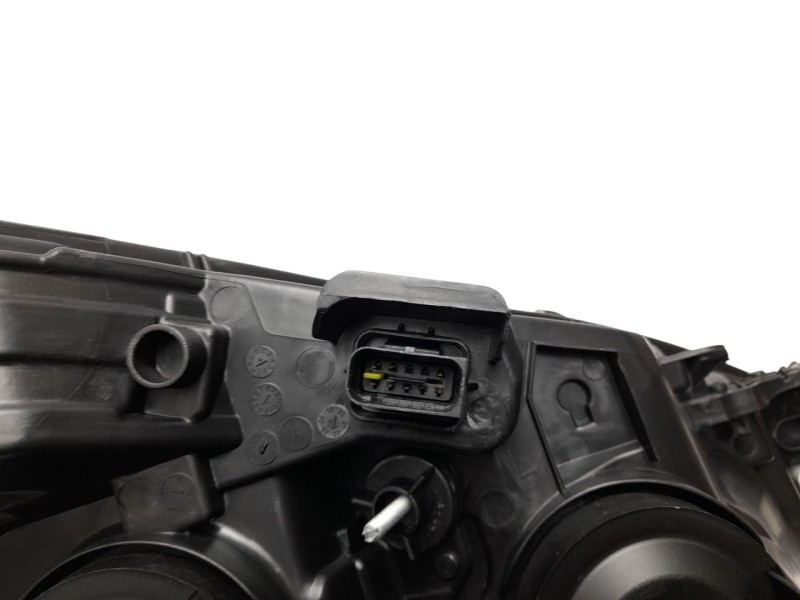 Recambio de faro izquierdo para peugeot 208 referencia OEM IAM 9802221880  10117420002/11544401/P2050011/PG3264904