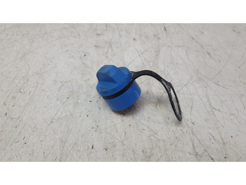 Recambio de tapa exterior combustible para ford transit connect v408 furgoneta/monovolumen 1.5 ecoblue referencia OEM IAM KT1BV2